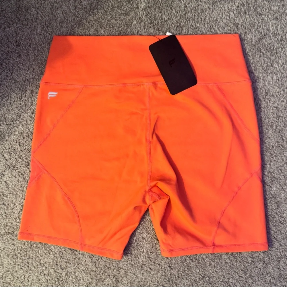Fabletics - 🍑 6” Bike Shorts Define PowerHold® HW Heatwave - Picture 3 of 6